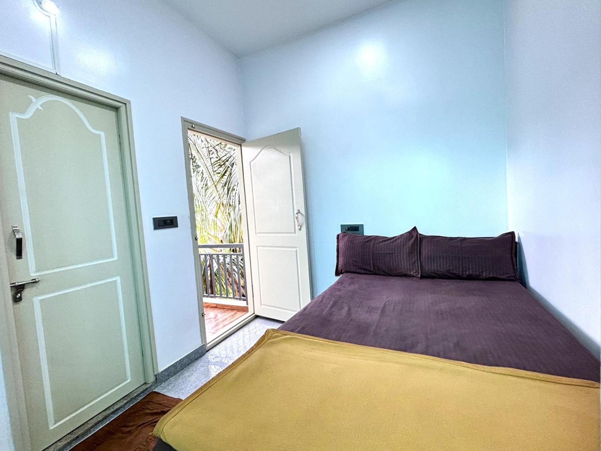 Sri Siri Lodge And Hotel Chikmagalūr Buitenkant foto